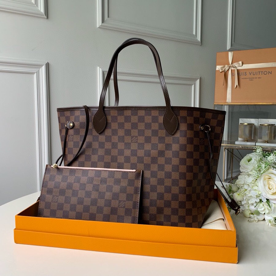 l**is V*t*n neverfull mm