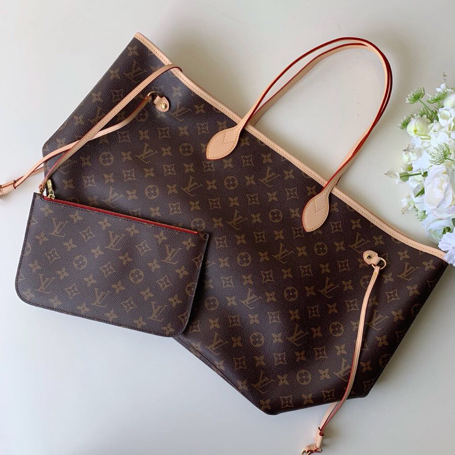 l**is V*t*n neverfull gm