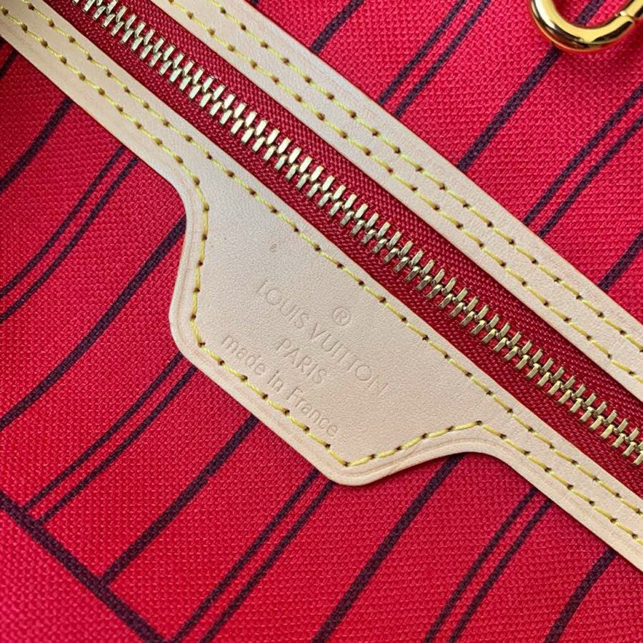 l**is V*t*n neverfull gm