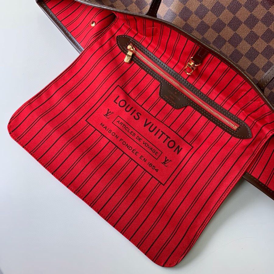 l**is V*t*n neverfull gm