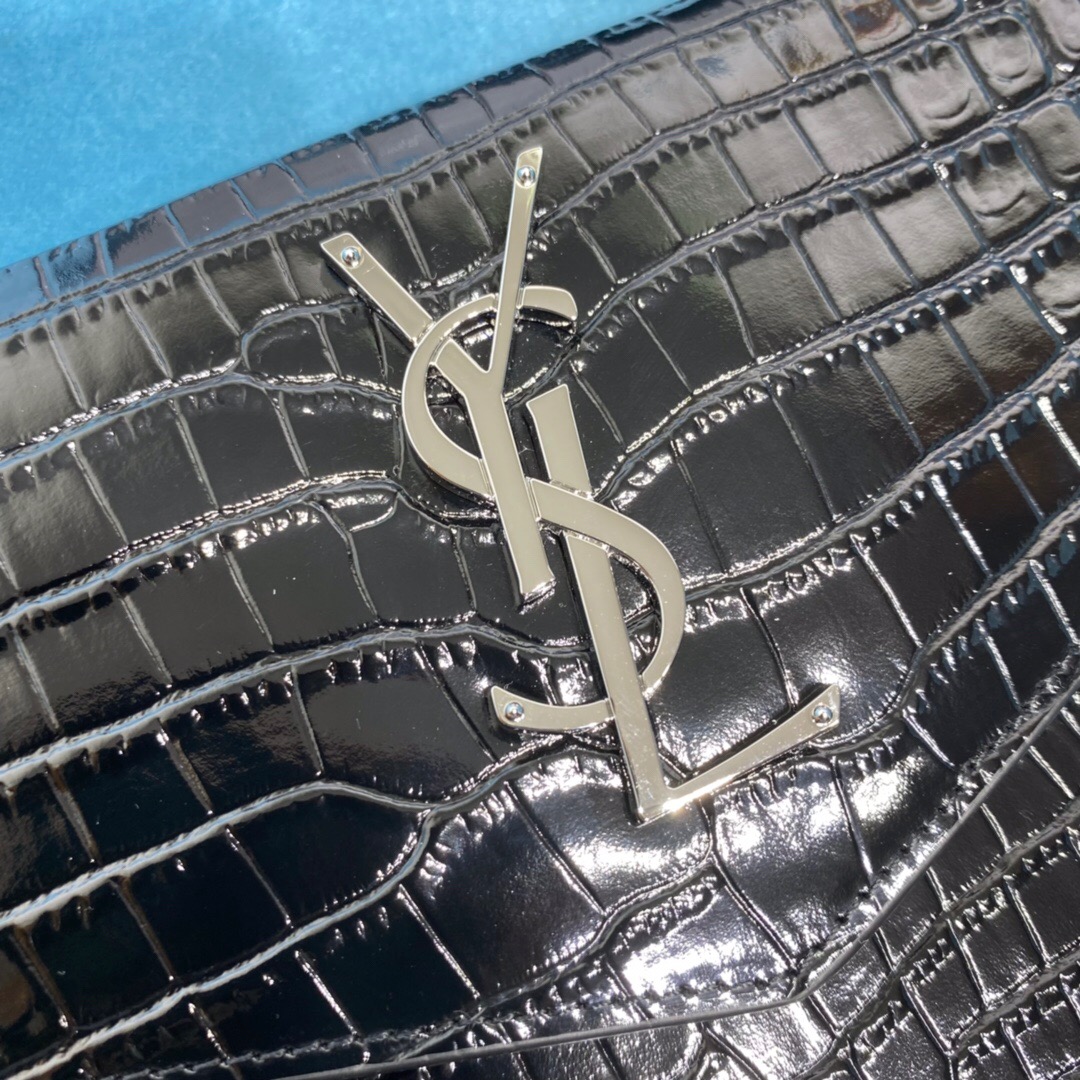 YSL Uptown