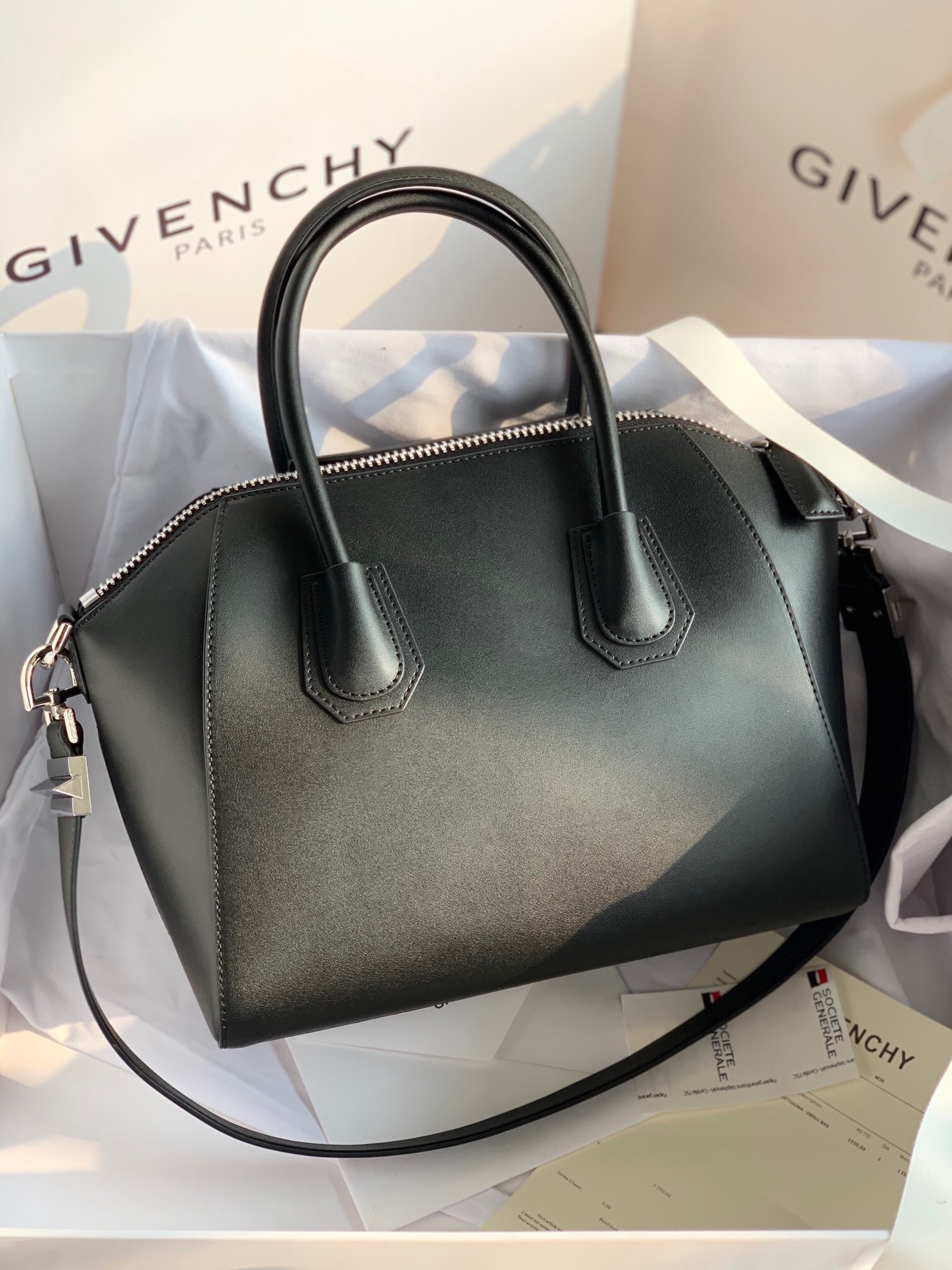 Givenchy Antigona Small