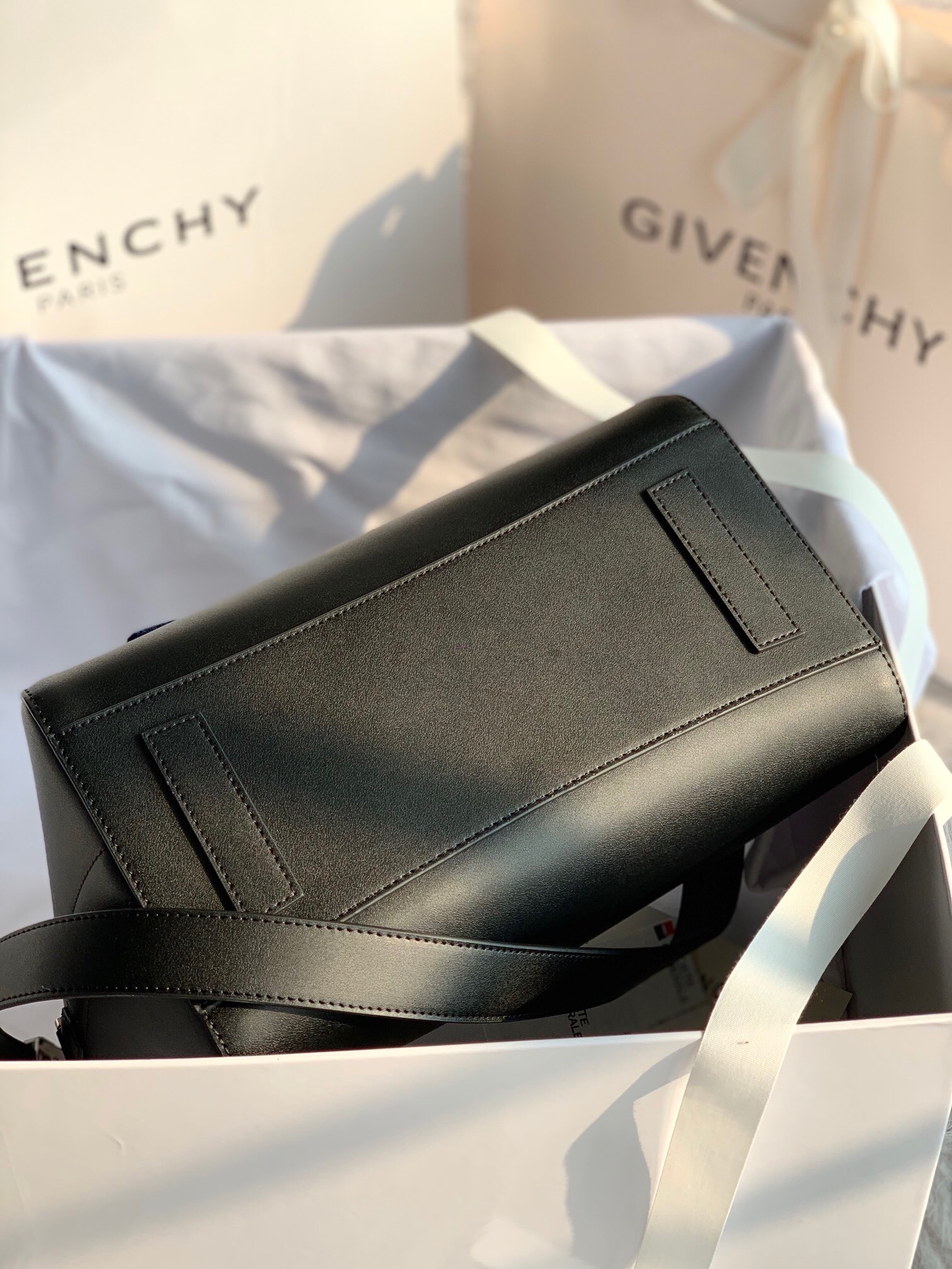 Givenchy Antigona Small