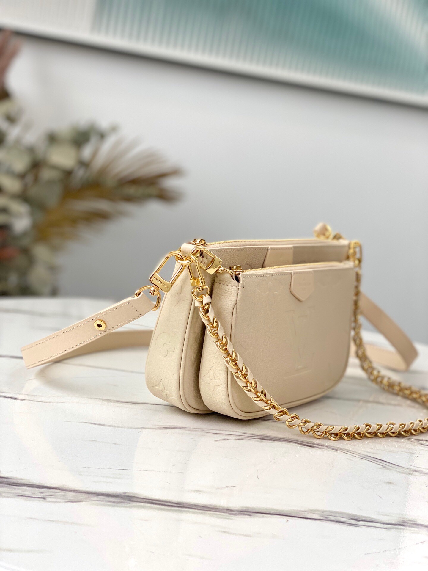 l**is V*t*n multi pochette accessories