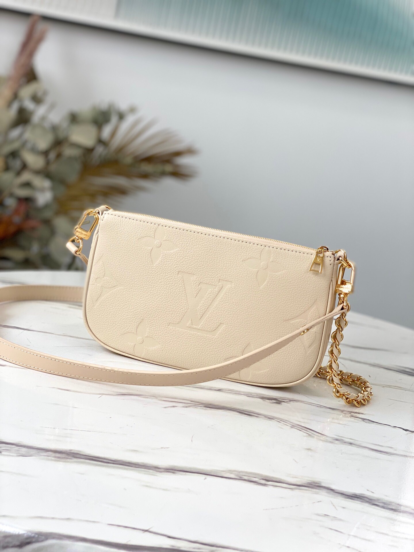 l**is V*t*n multi pochette accessories