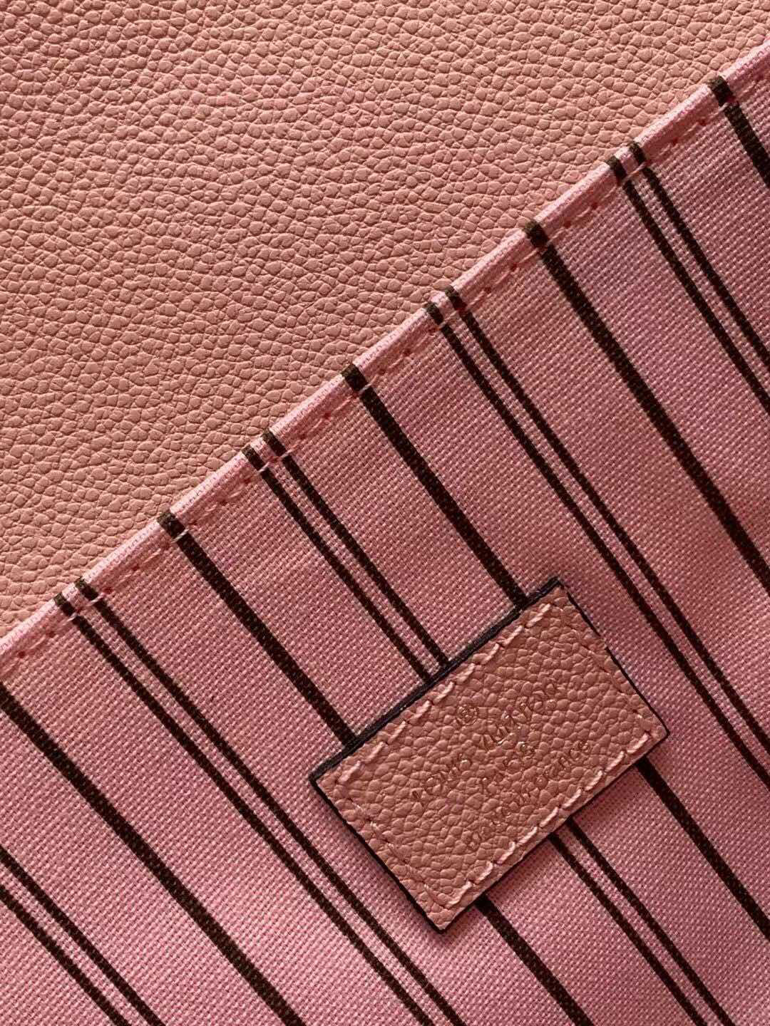 l**is V*t*n pochette metis