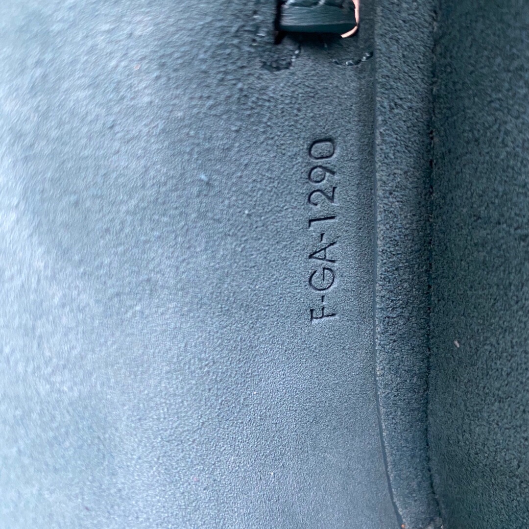 Ce**e belt bag