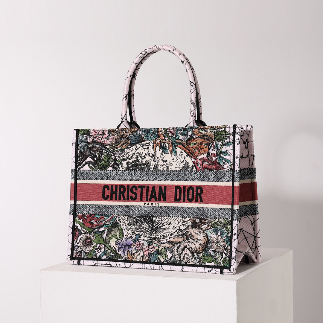 D*or book tote