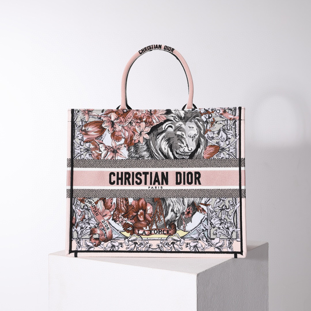 D*or book tote