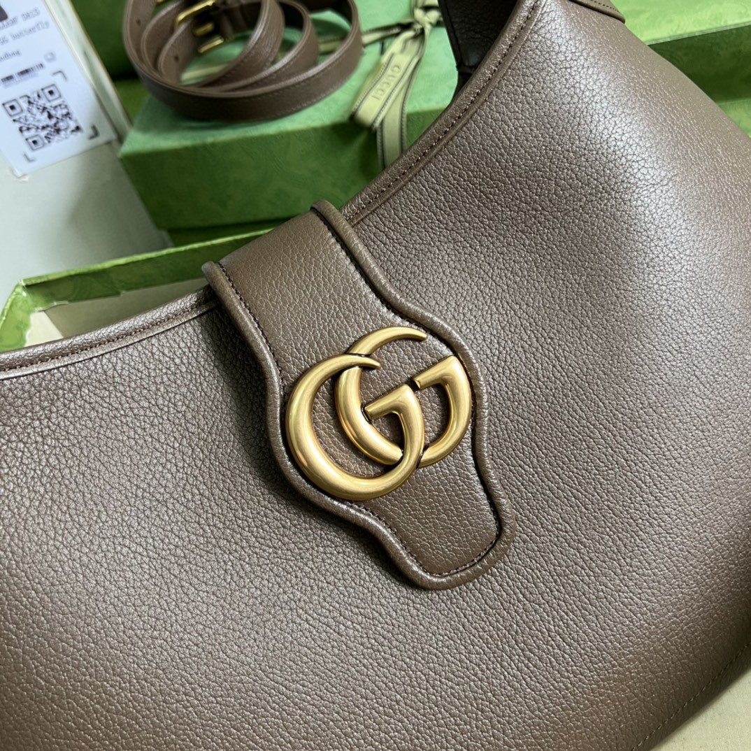 G*u*i aphrodite medium shoulder bag