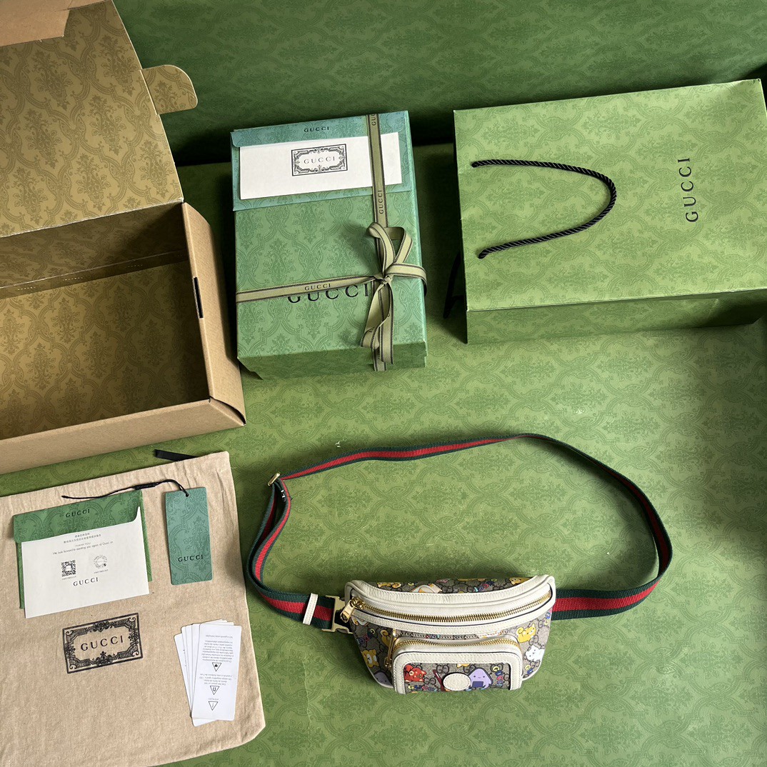 G*u*i belt bag with interlocking g