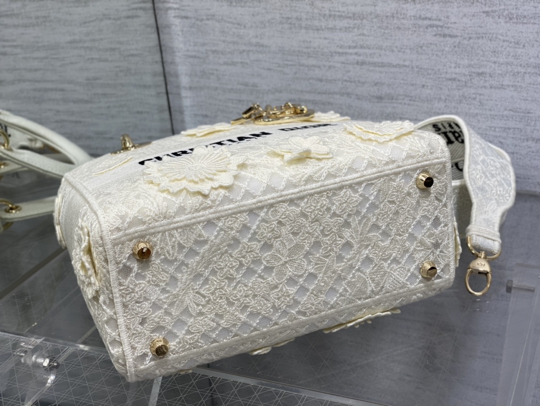 D*or medium lady d-lite bag