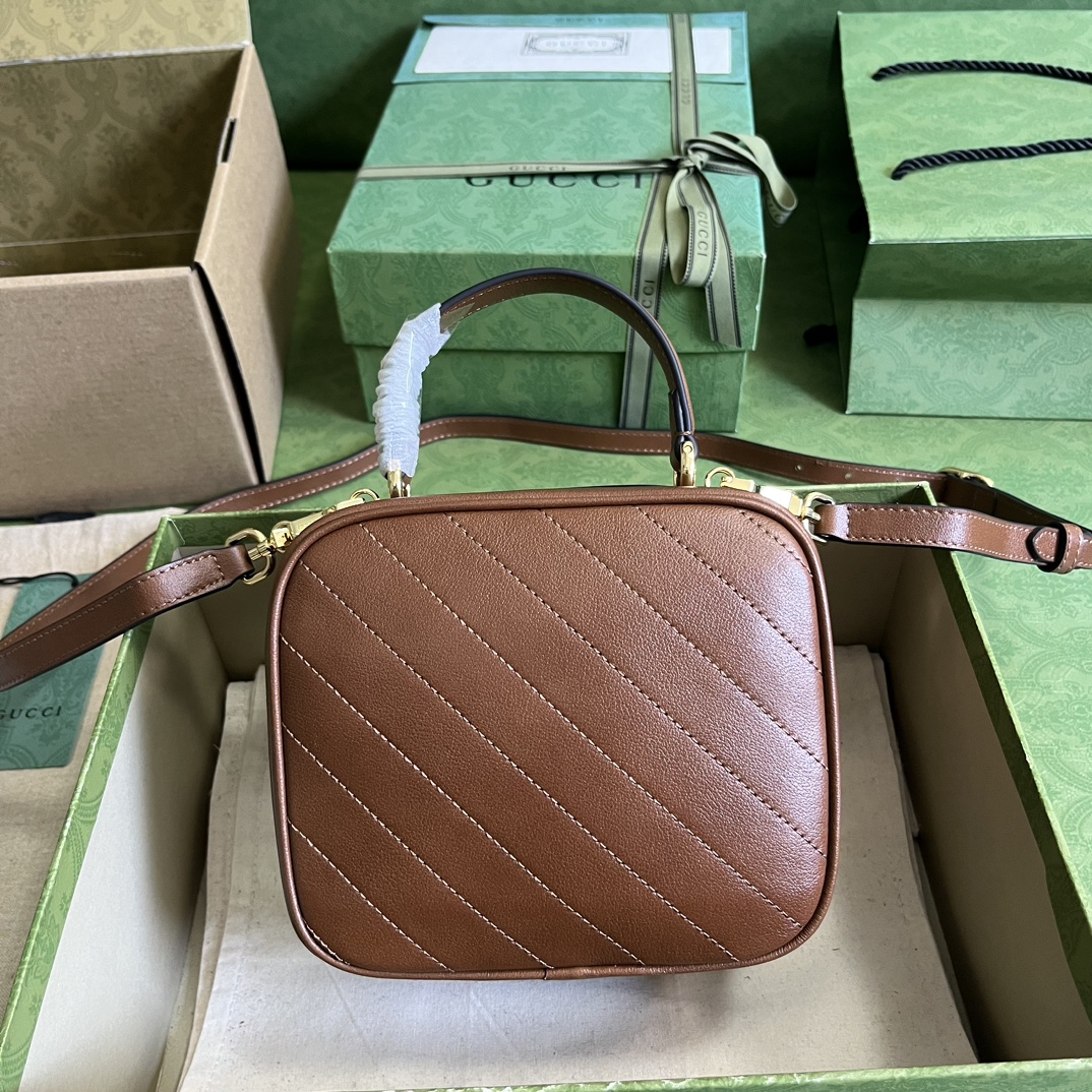 G*u*i blondie top handle bag