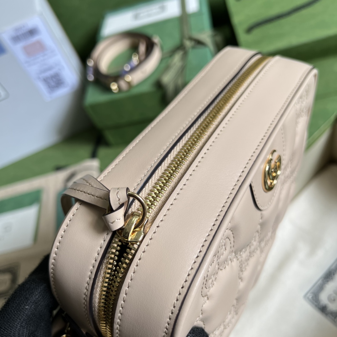 G*u*i gg matelassÉ small bag