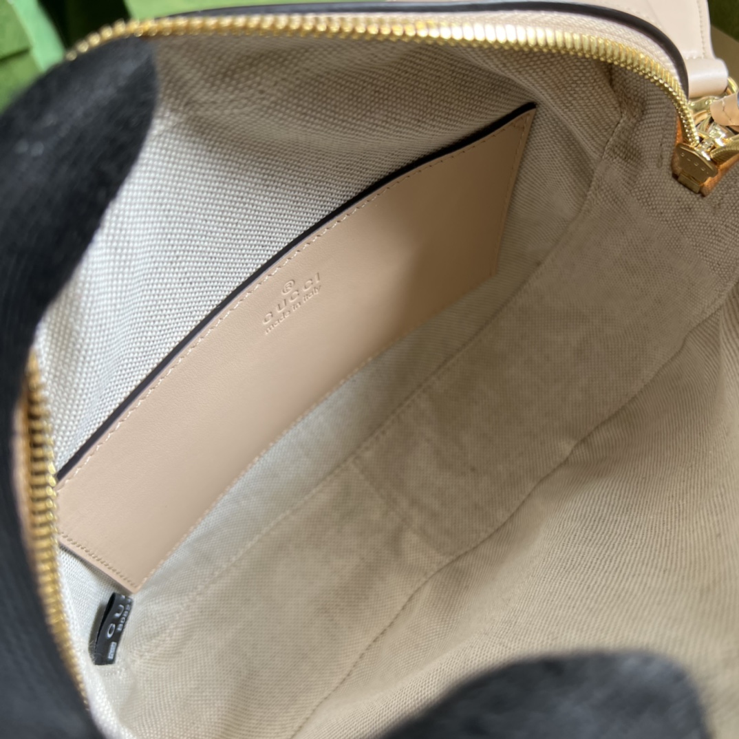 G*u*i gg matelassÉ small bag
