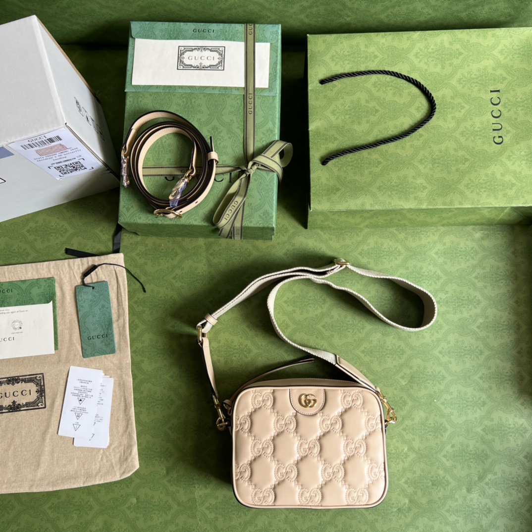 G*u*i gg matelassÉ small bag