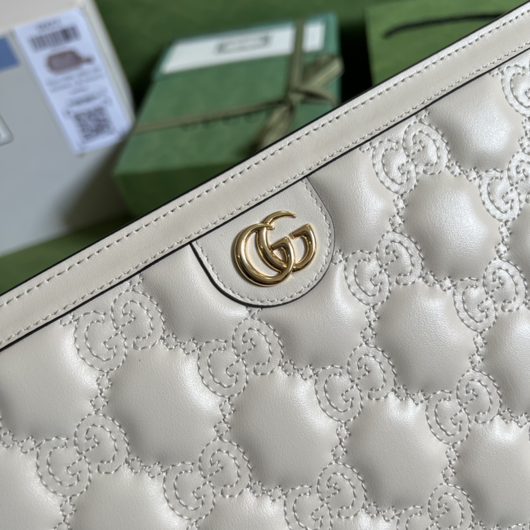 G*u*i gg matelassÉ pouch
