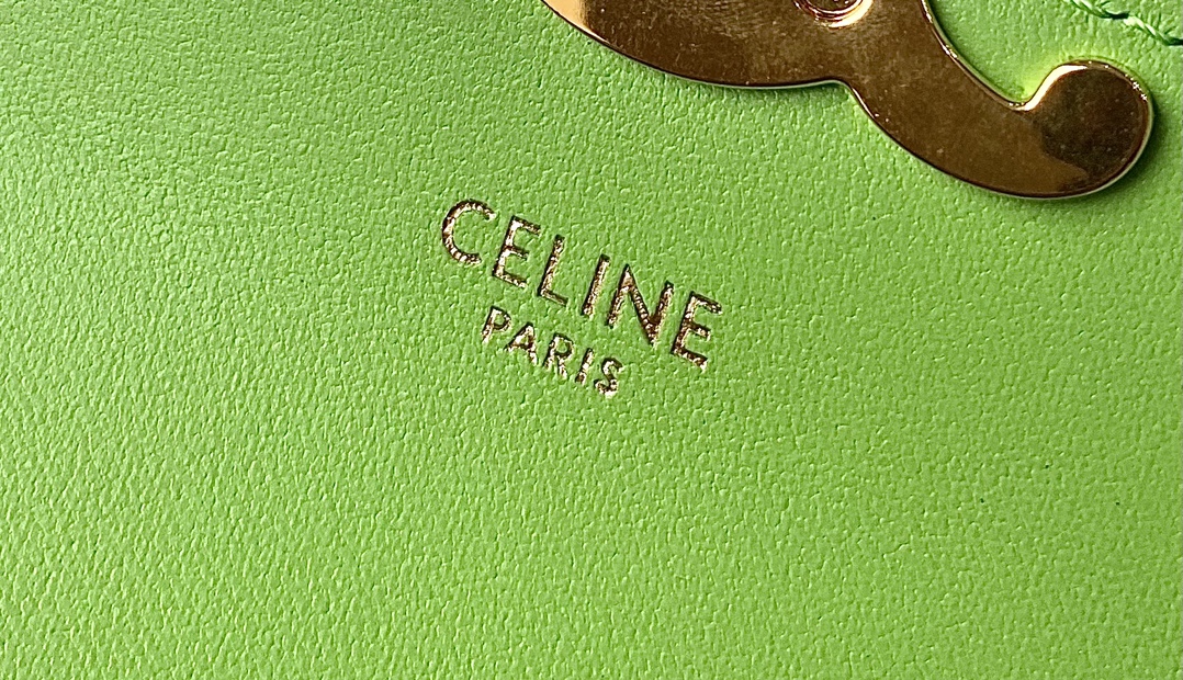 Ce**e mini triomphe