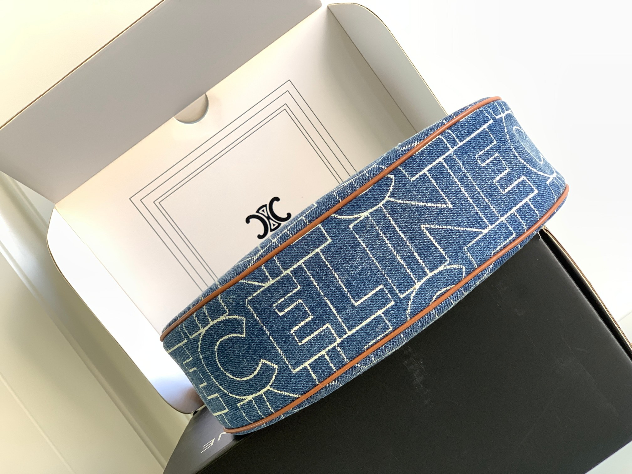 Ce**e ava bag