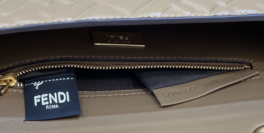 F**di baguette bag