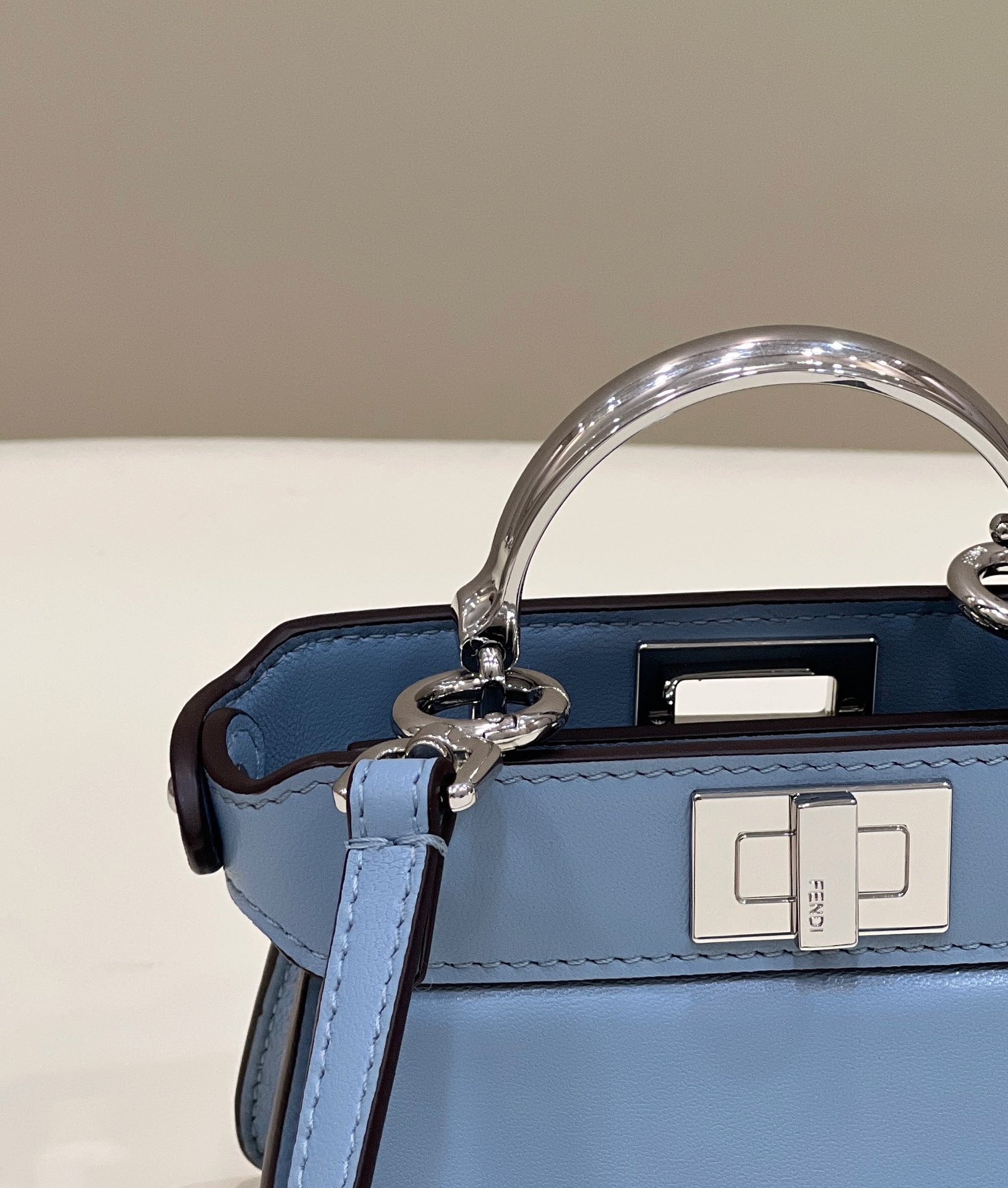 F**di nano peekaboo maxi handle