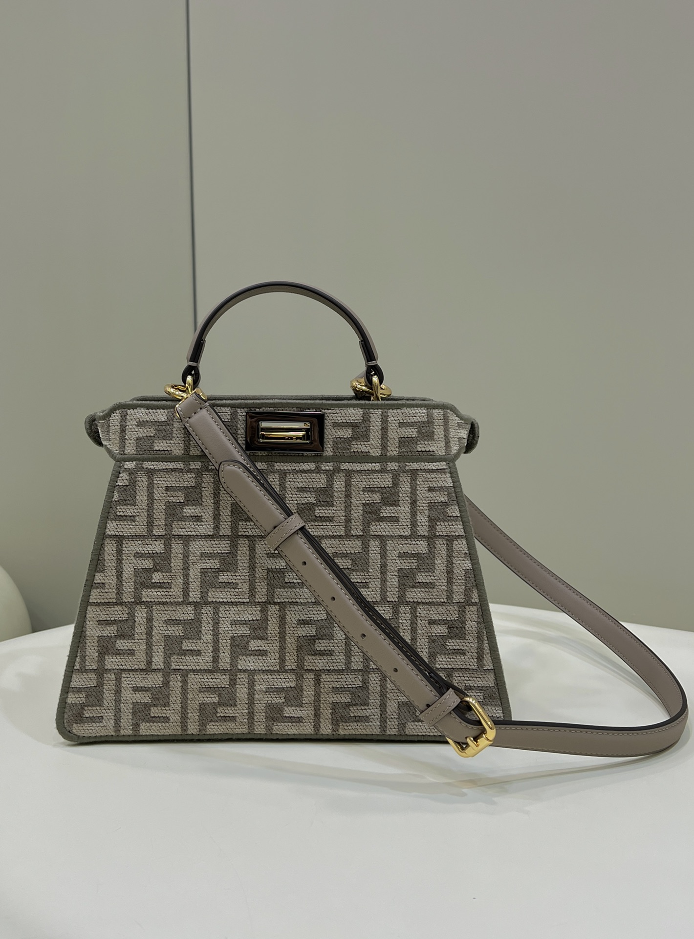 F**di peekaboo bag