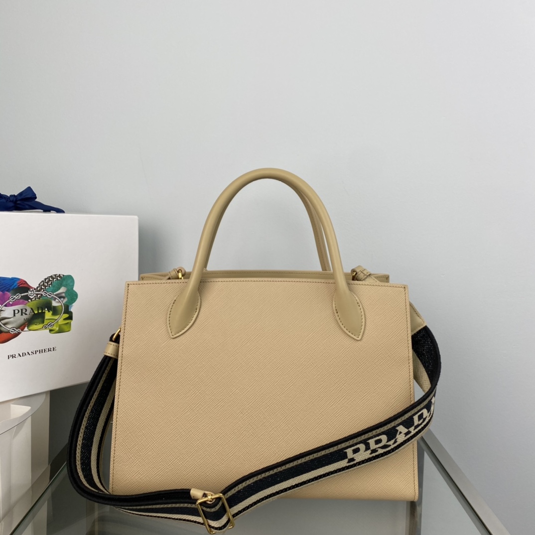 pra*a monoCh*0me medium saffiano bag