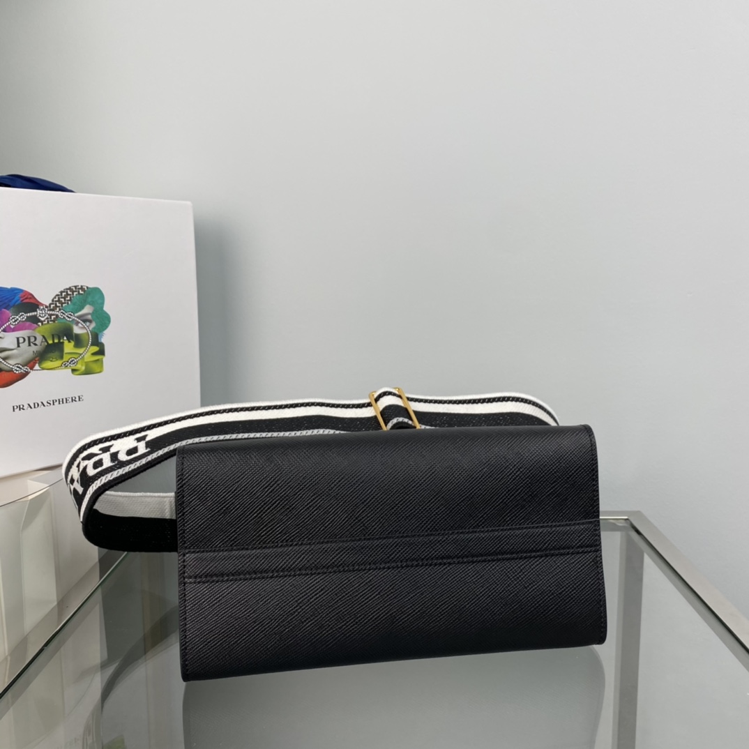 pra*a monoCh*0me small saffiano bag