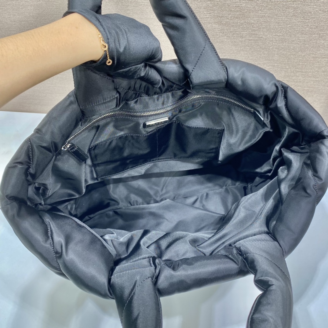 Pra*a black padded nappa tote bag
