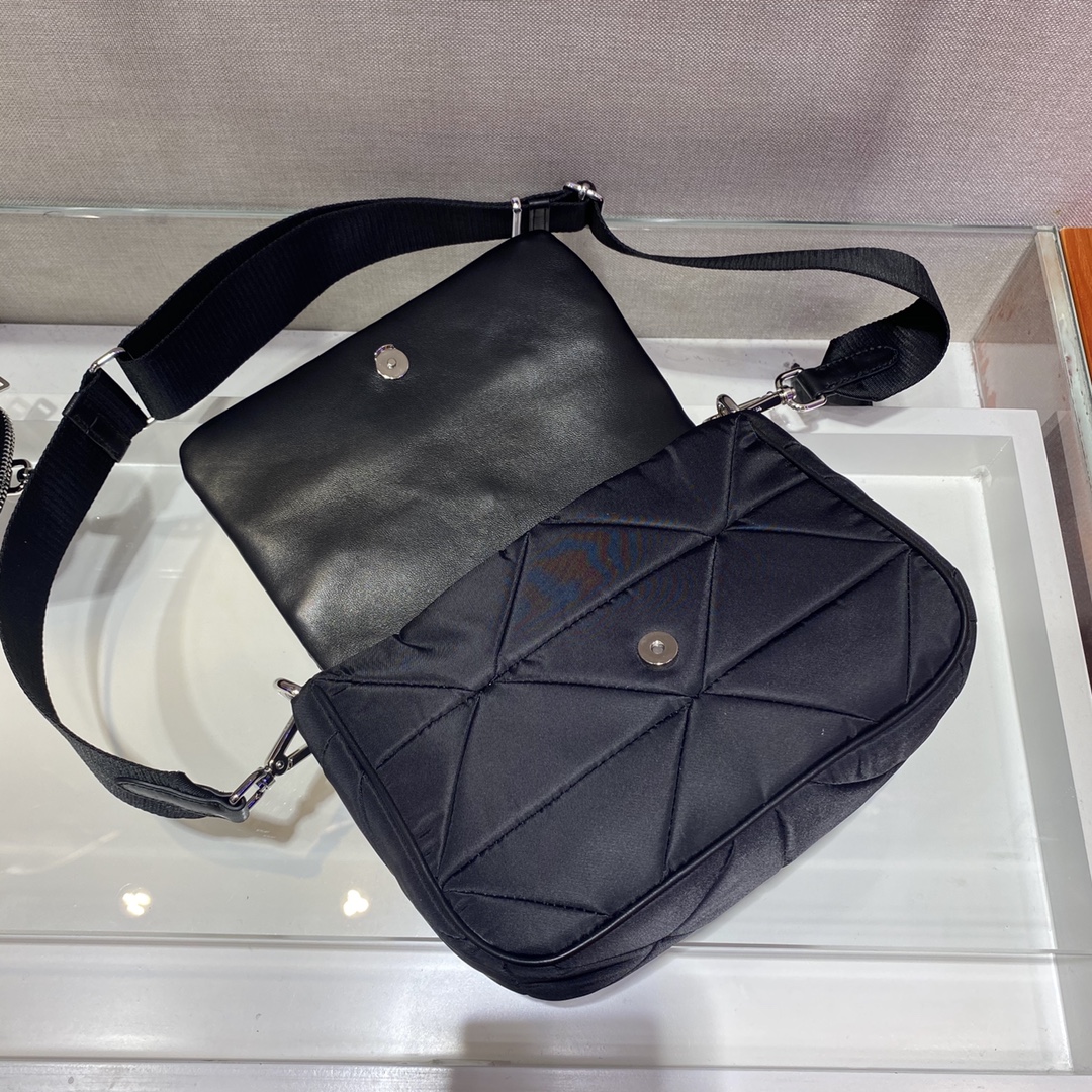 Pra*a system nappa patchwork shoulder bag
