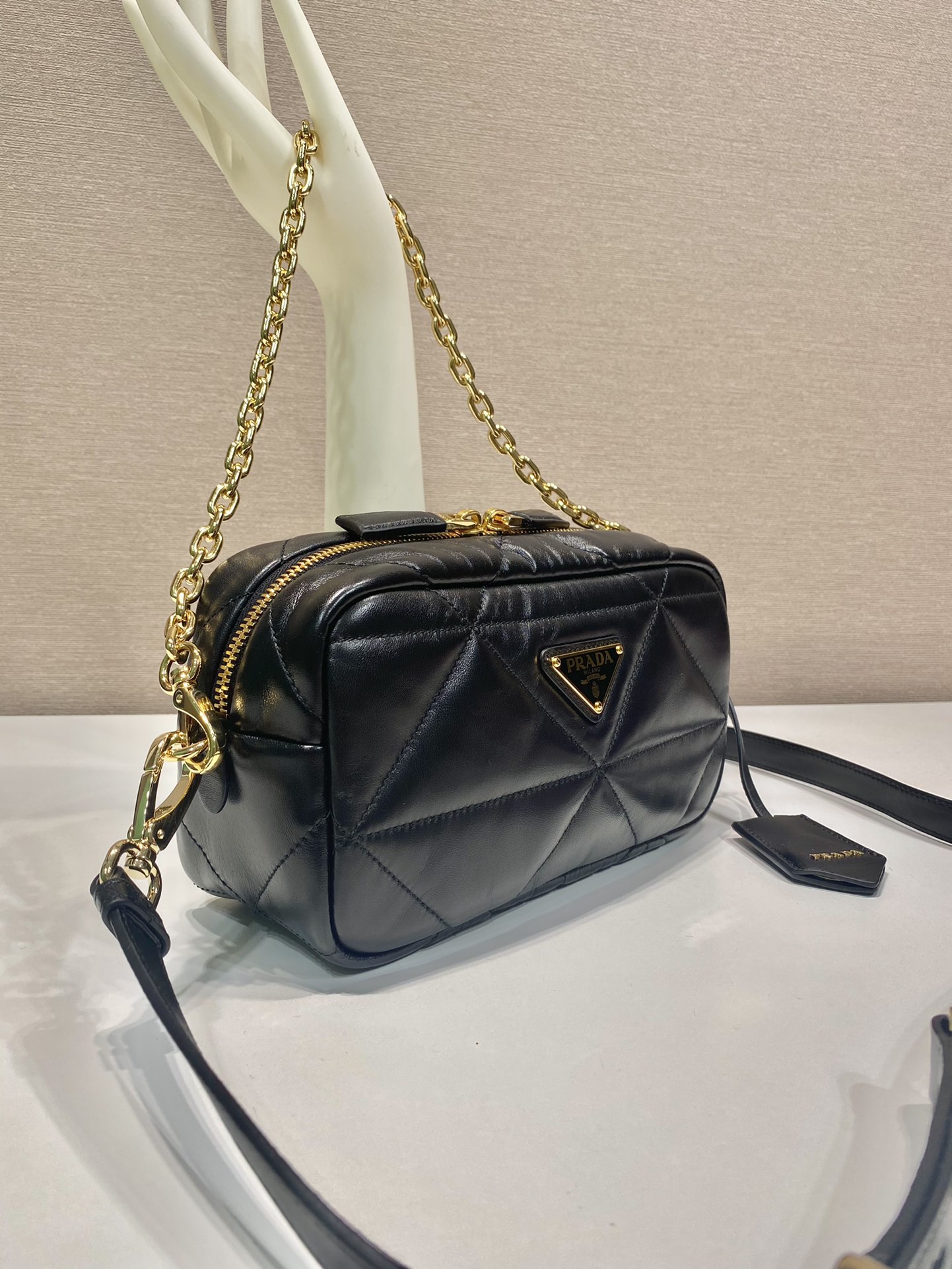 Pra*a camera bag