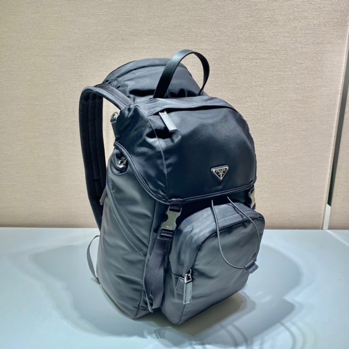 Pra*a backpack