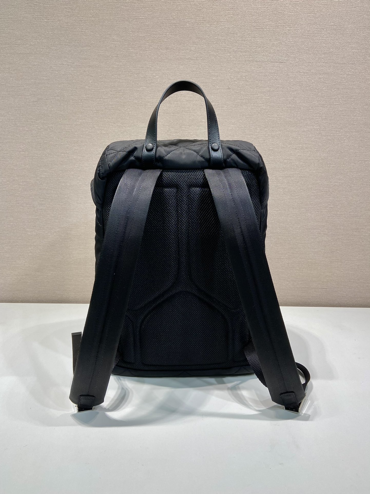 Pra*a backpack