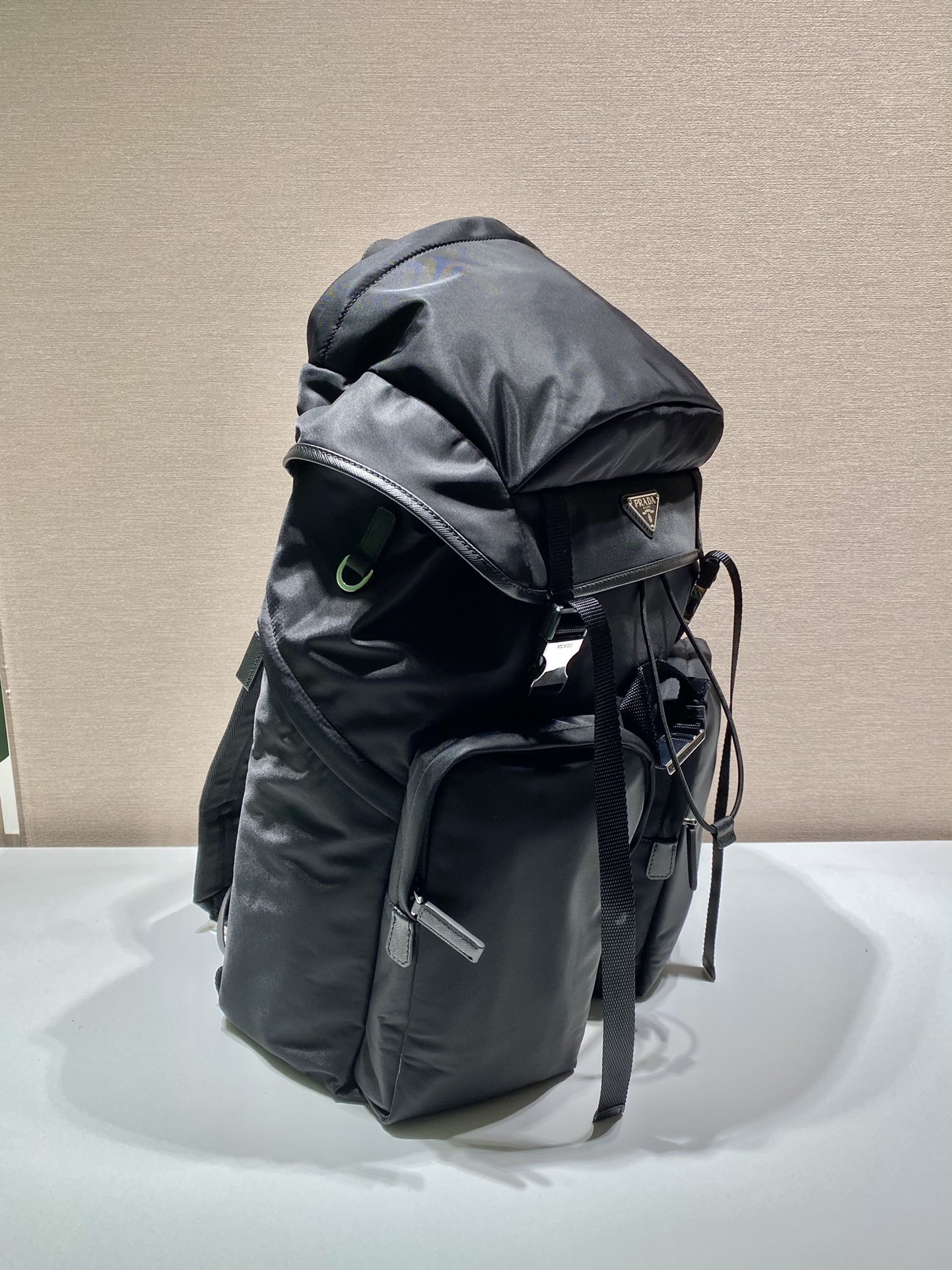 Pra*a backpack