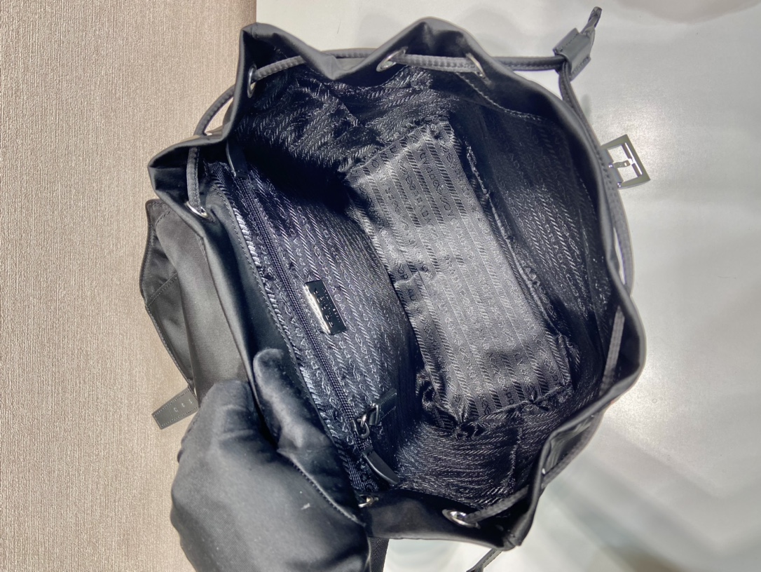 Pra*a backpack