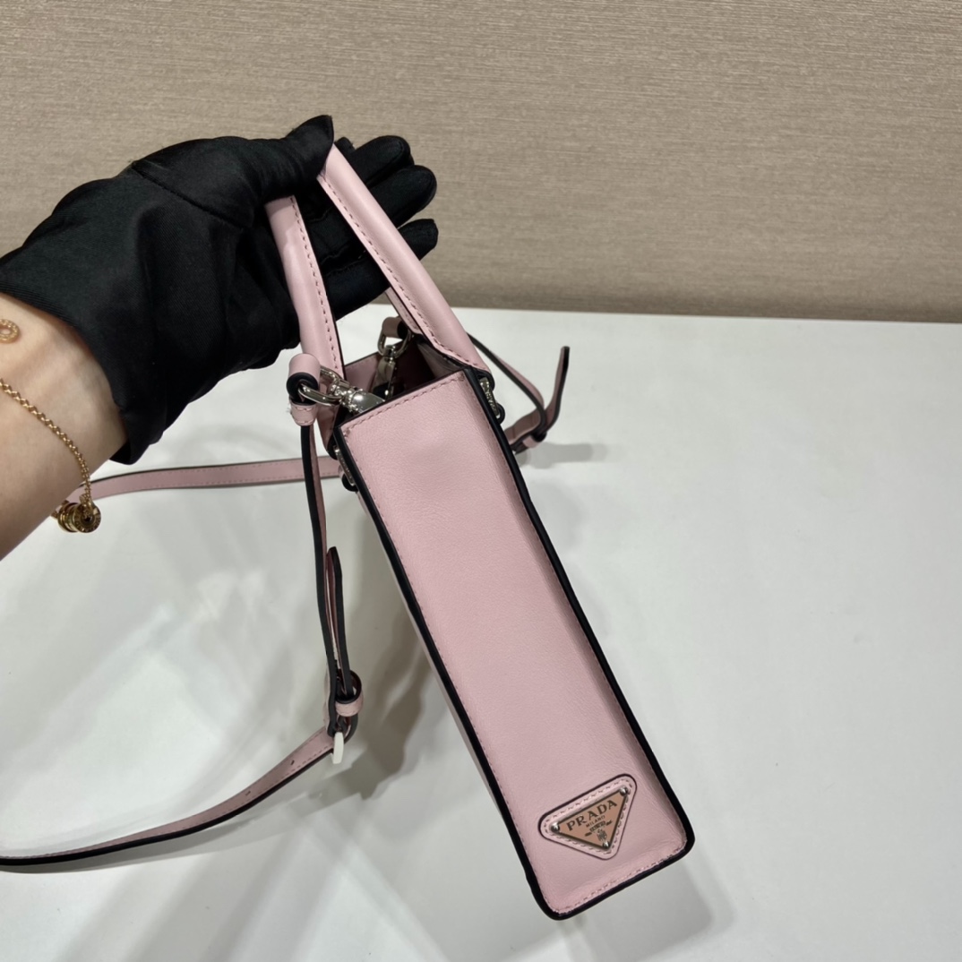 Pra*a small saffiano leather handbag