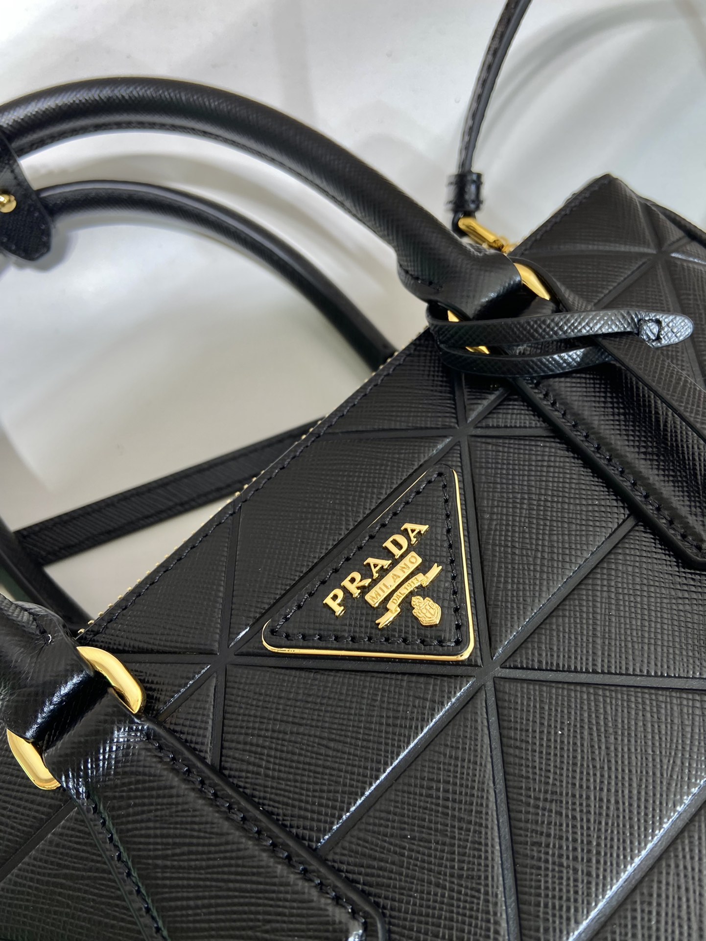 small Pra*a galleria saffiano leather bag