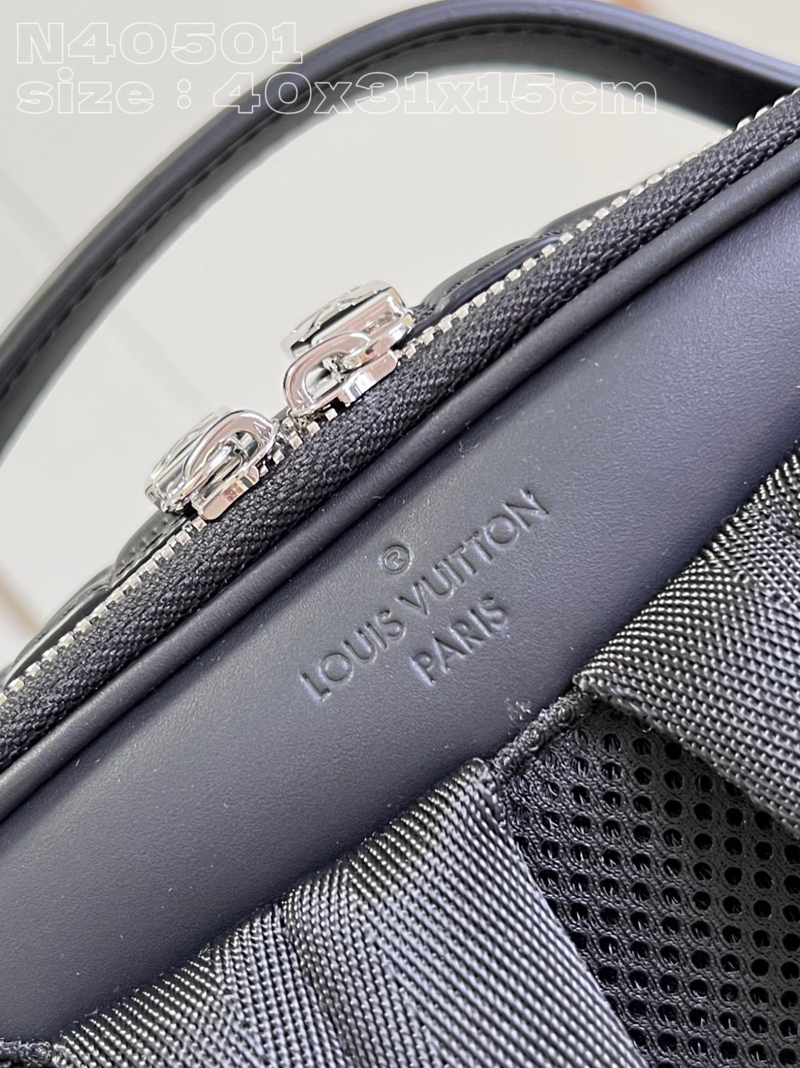 l**is V*t*n avenue backpack