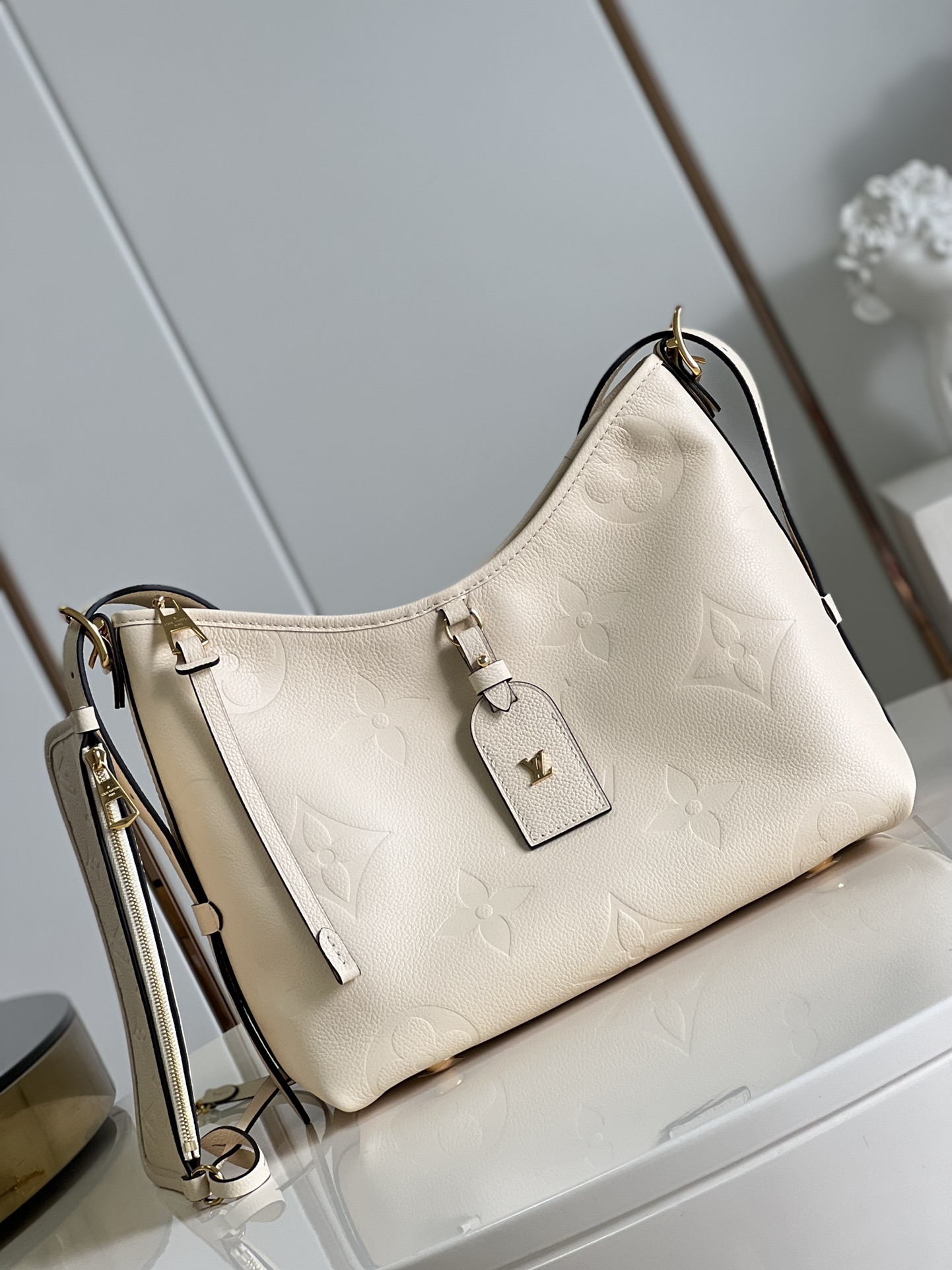l**is V*t*n carryall pm bag