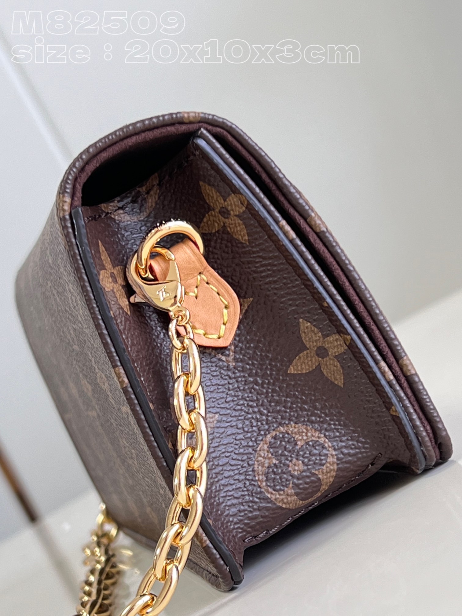 l**is V*t*n wallet on chain lily
