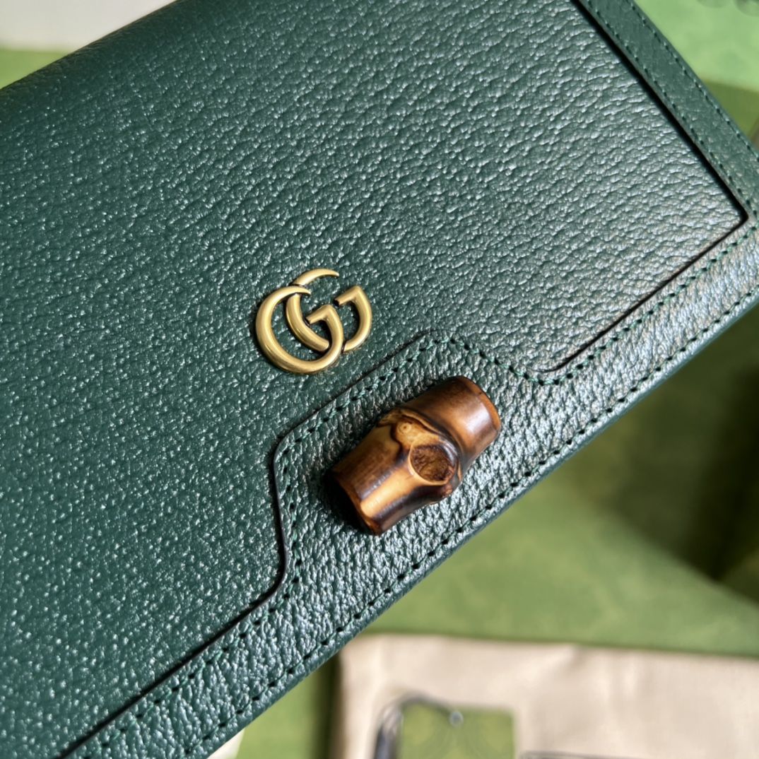 G*u*i diana mini bag with bamboo
