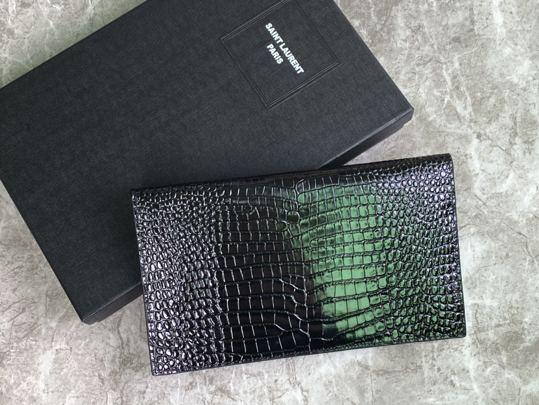 YSL Uptown