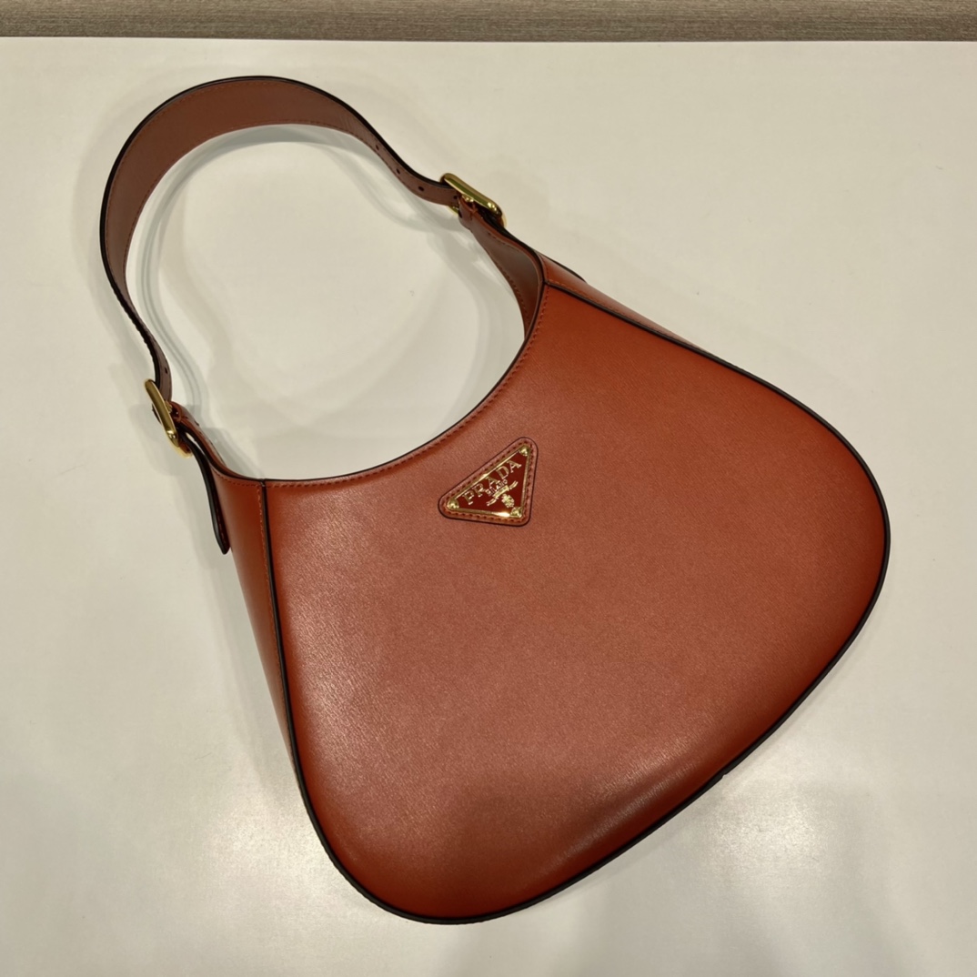 Pra*a cleo shoulder bag