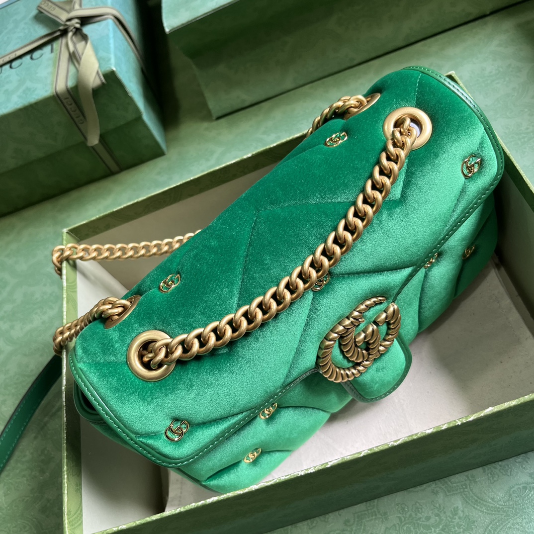 G*u*i gg marmont small velvet shoulder bag