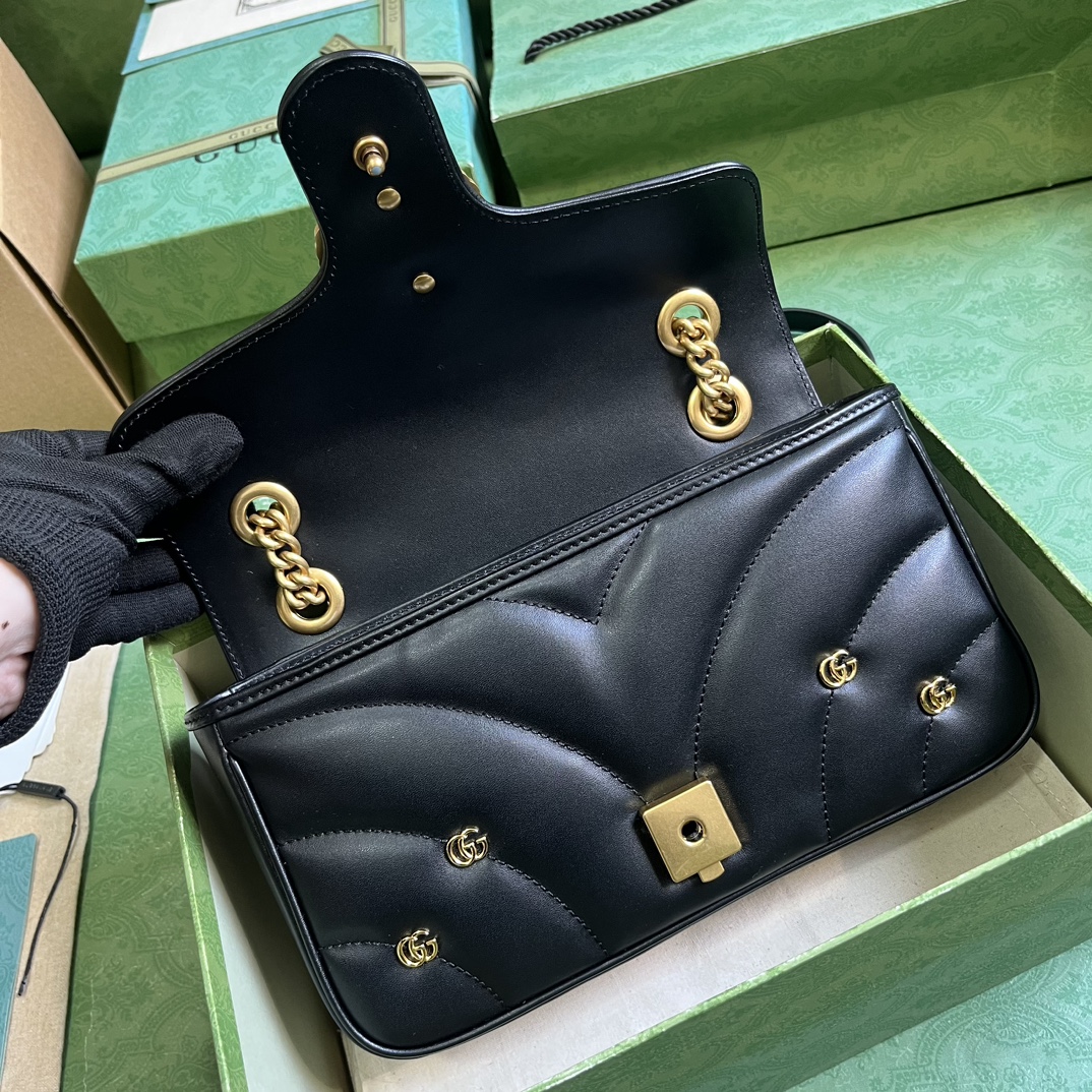 G*u*i gg marmont small shoulder bag