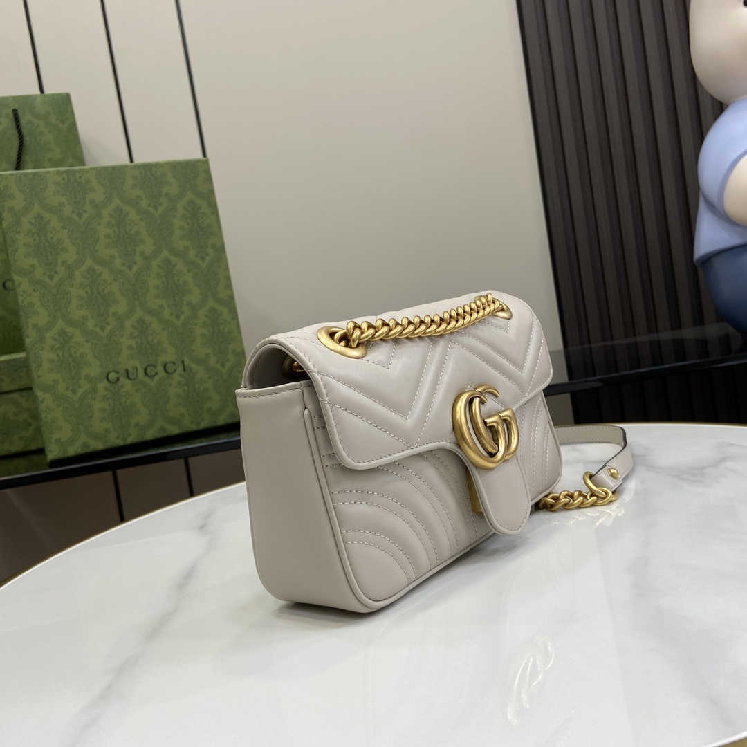 G*u*i gg marmont mini shoulder bag