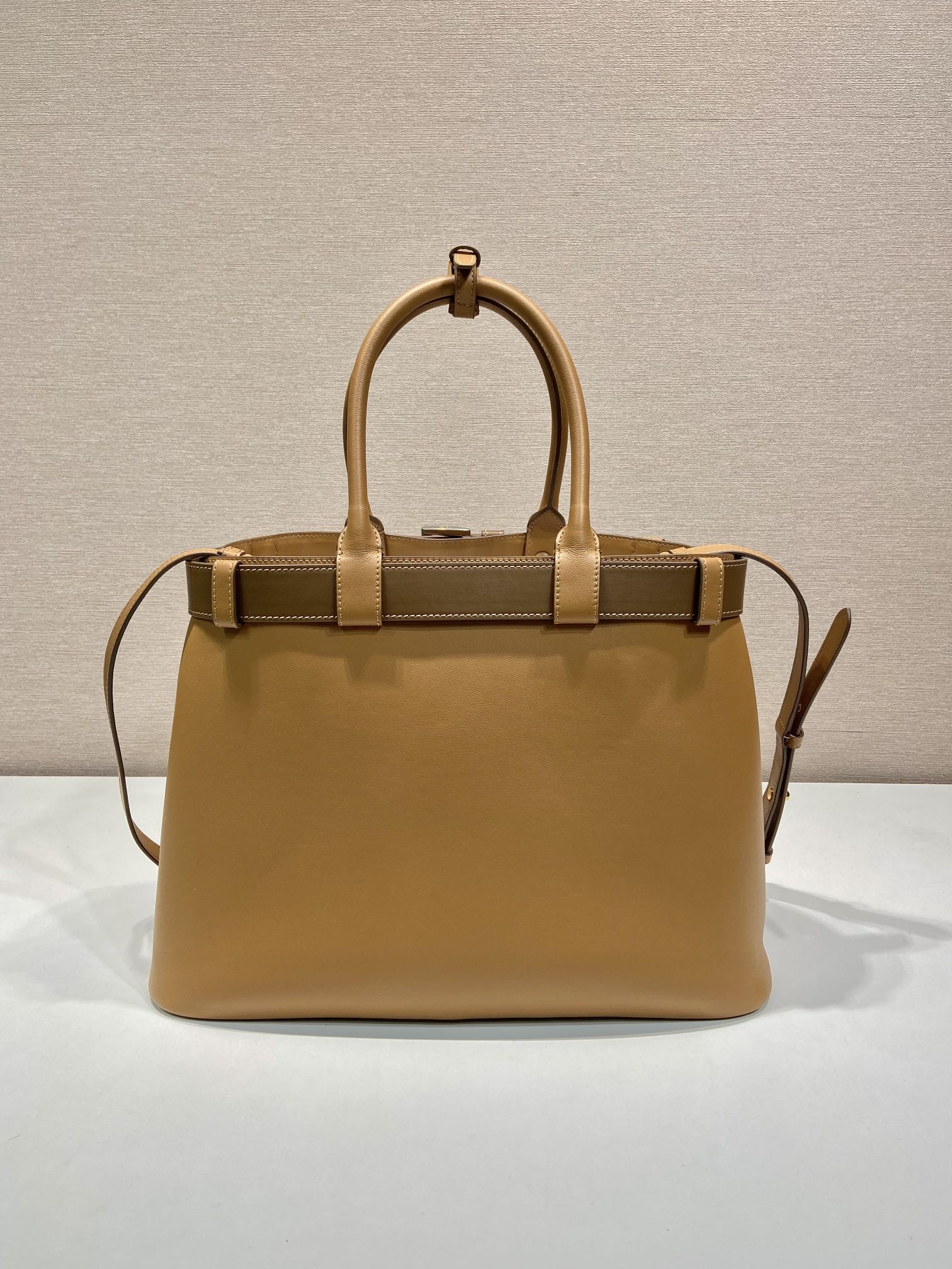 Pra*a buckle large leather handbag with belt