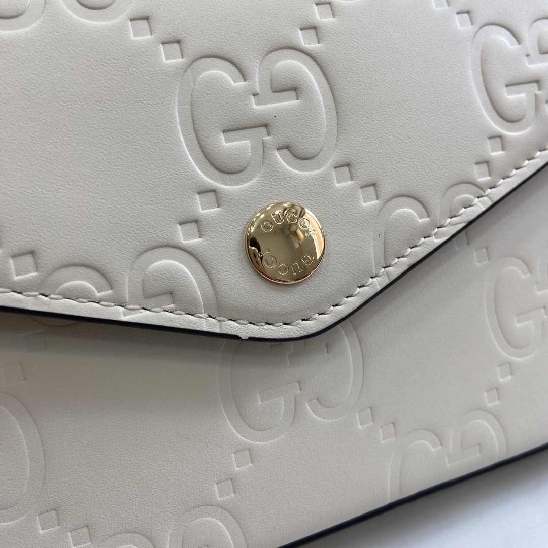 g*u*i gg S*per mini shoulder bag