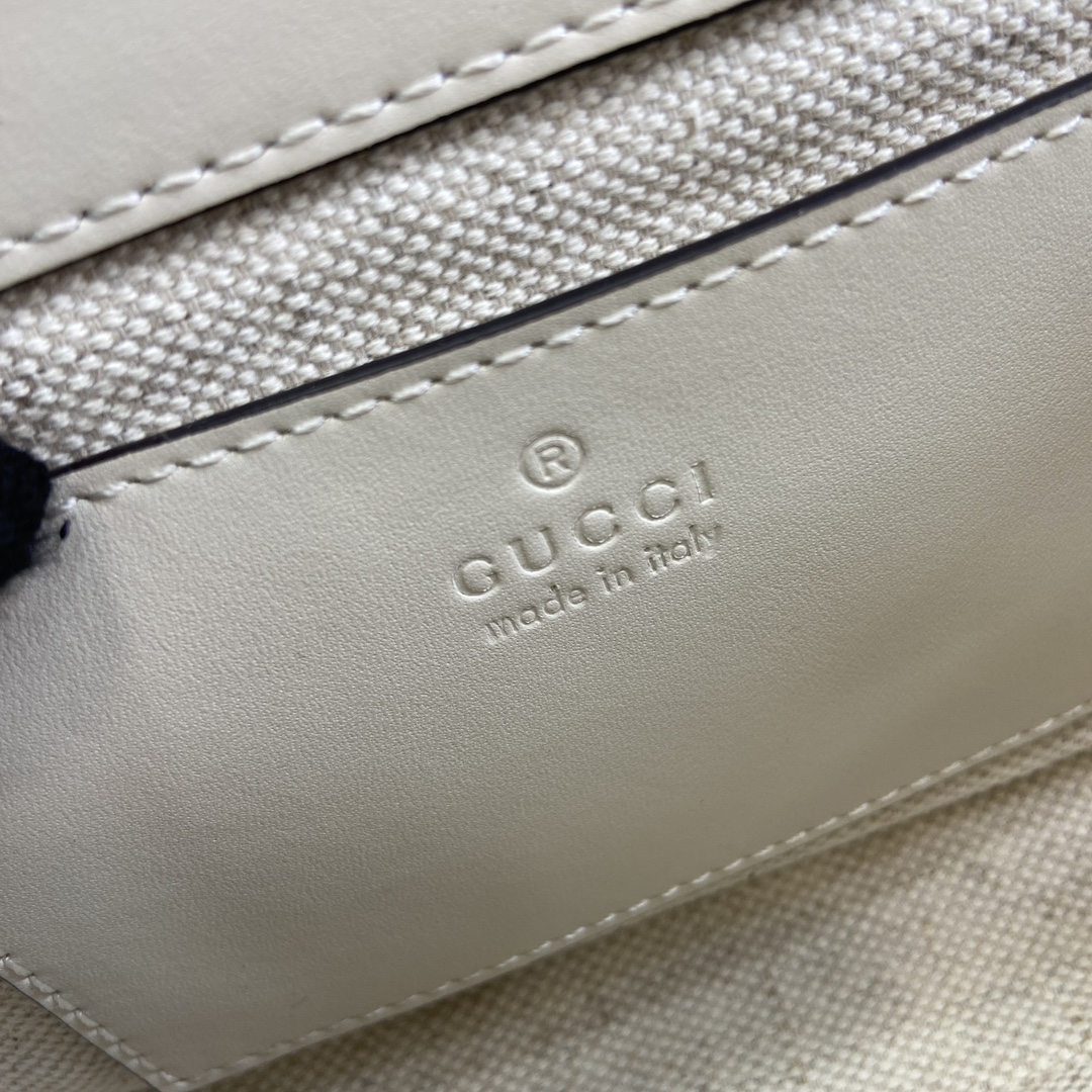 g*u*i gg S*per mini shoulder bag