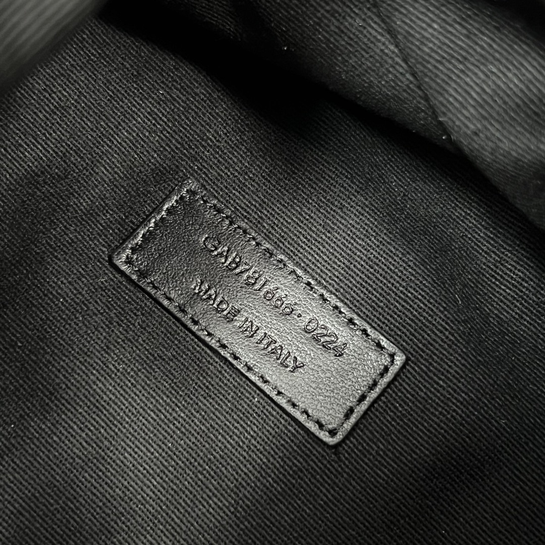 YSL JAMIE 4.3 POCHON IN LAMBSKIN